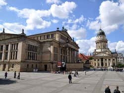 Konzerthaus e Iglesia Francesa